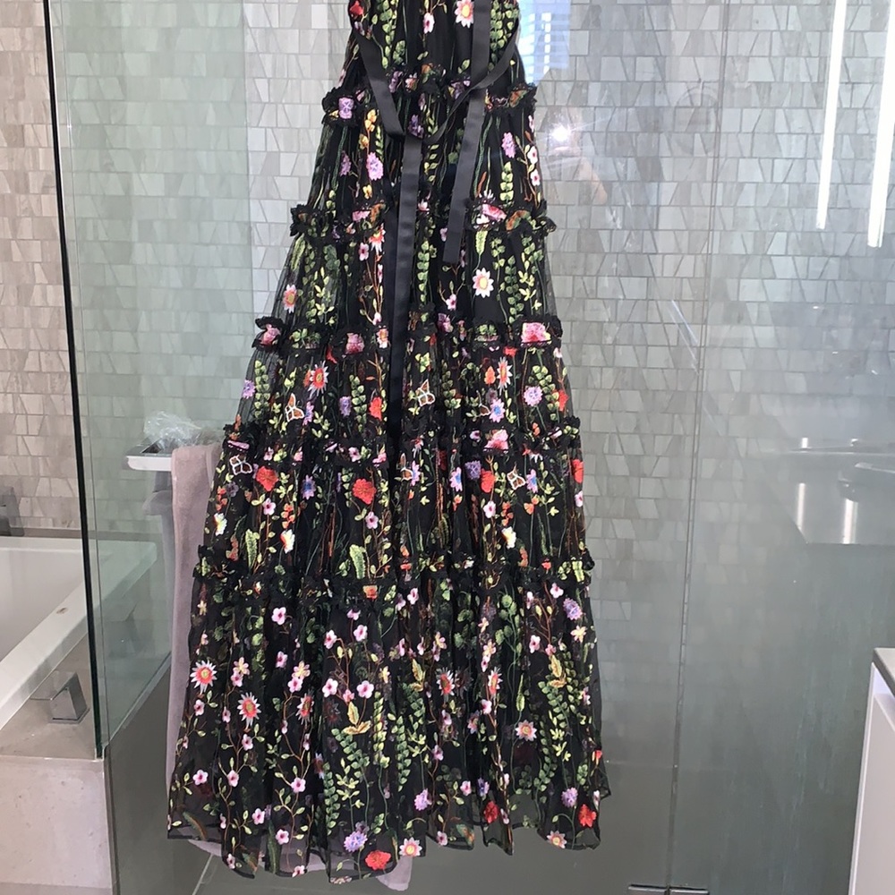 Alexis gown - Picture 5 of 7